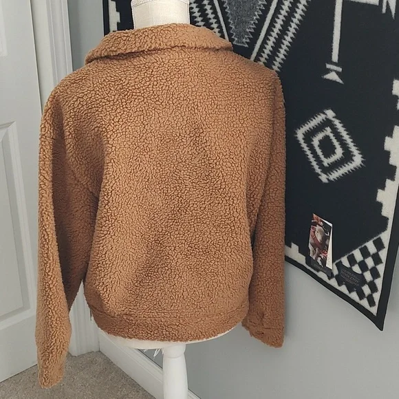 😍 GUC American Eagle Ladie's Cropped Sherpa Teddy Jacket, Brown, Small - Picture 10 of 11